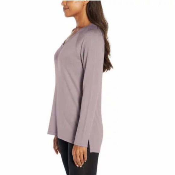 Banana Republic Ladies' V-Neck Long Sleeve Top, Purple , Size XXL - Picture 2 of 5